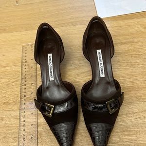 Manolo Blahnik kitten heels dark brown/burgundy.  Great condition!